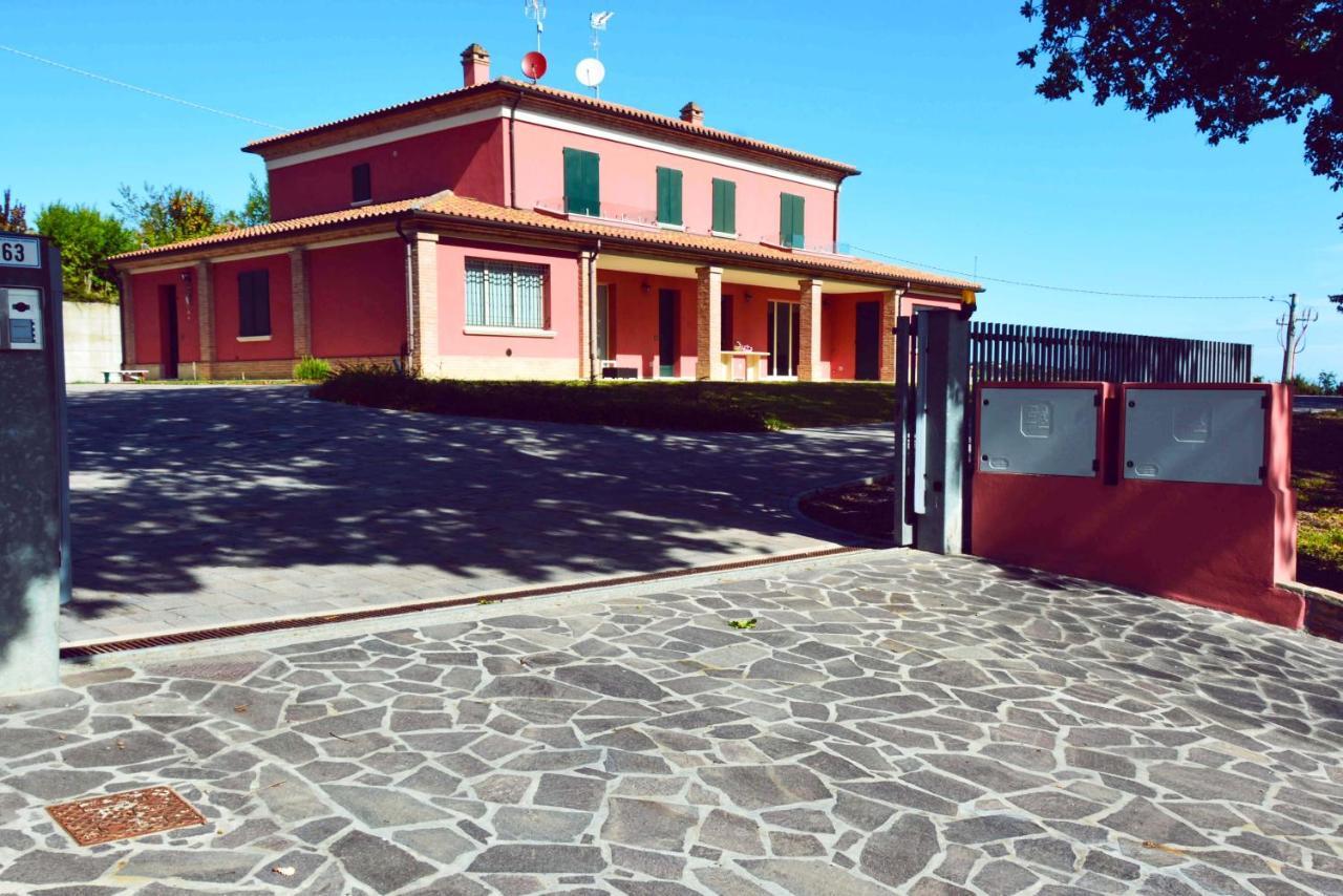 مبيت وإفطار Torriana Rinaldi House المظهر الخارجي الصورة